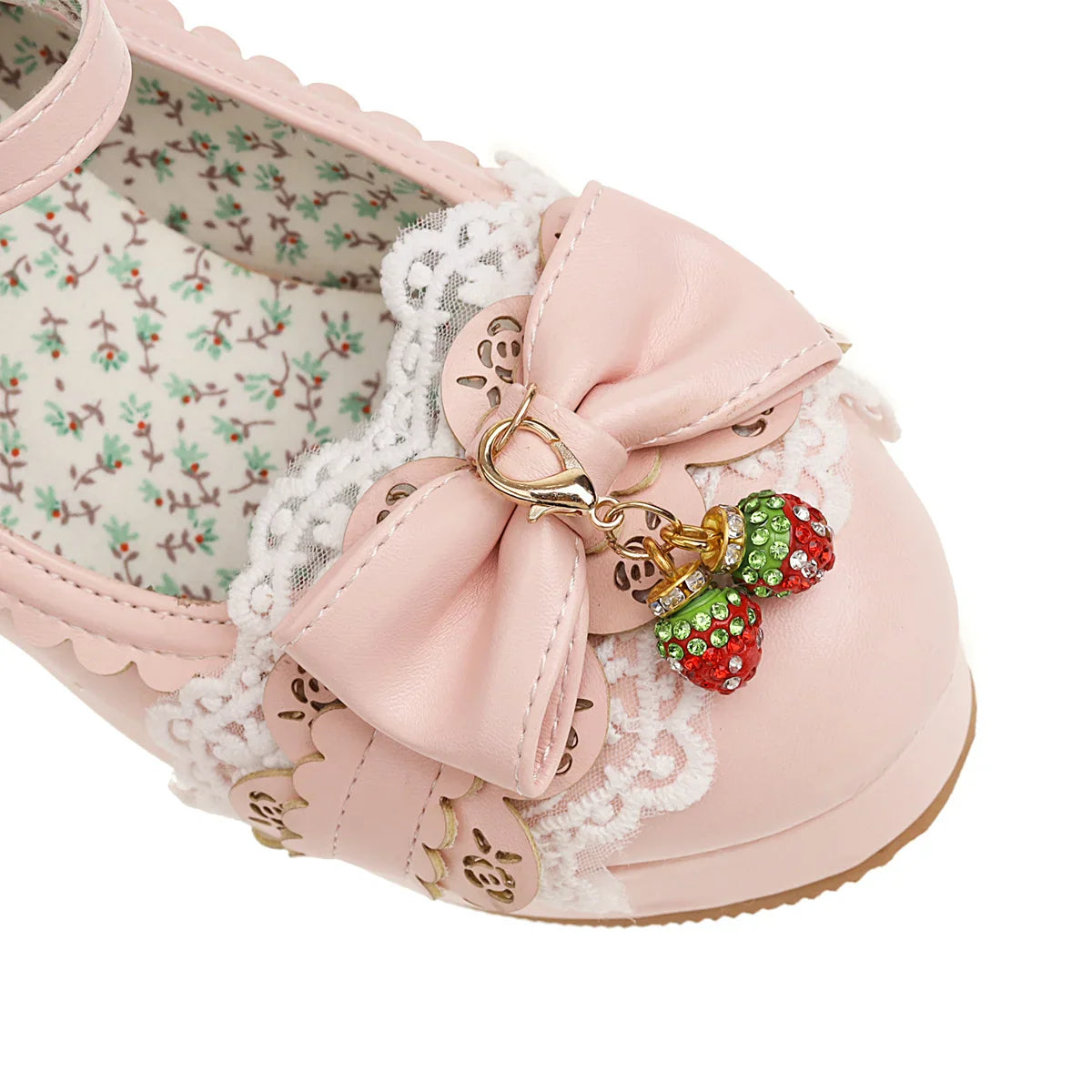 GOTISCHE SOMMERSCHUHE