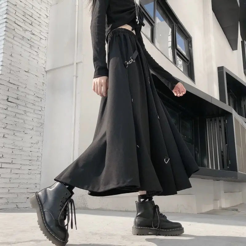 JUPE LONGUE DE STYLE GOTHIQUE