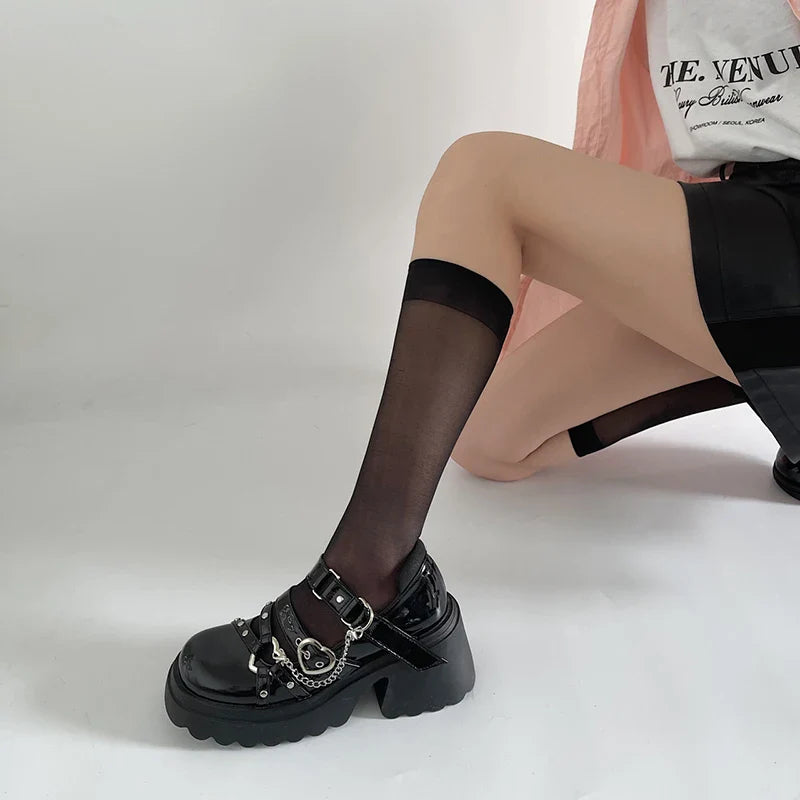 Gothic-Stiefeletten mit hohem Absatz