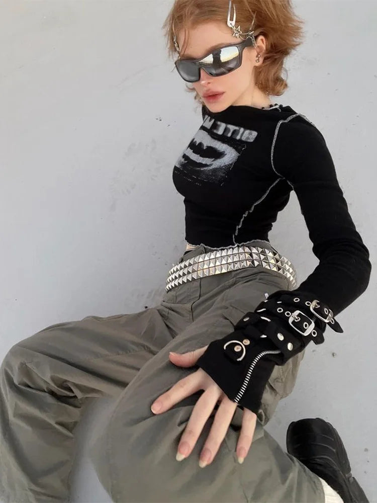 T-shirt grunge noir