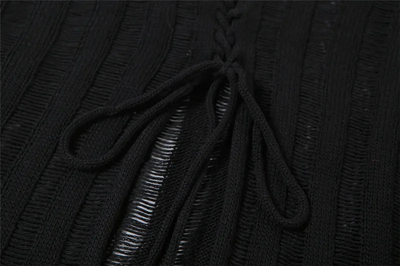 Schwarze Bluse mit String