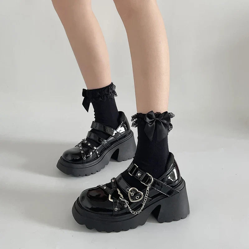 Gothic-Stiefeletten mit hohem Absatz