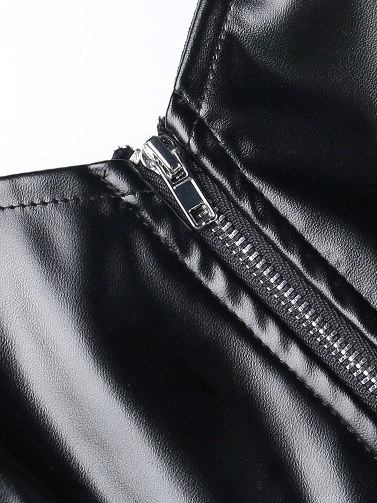 Corset en simili cuir noir