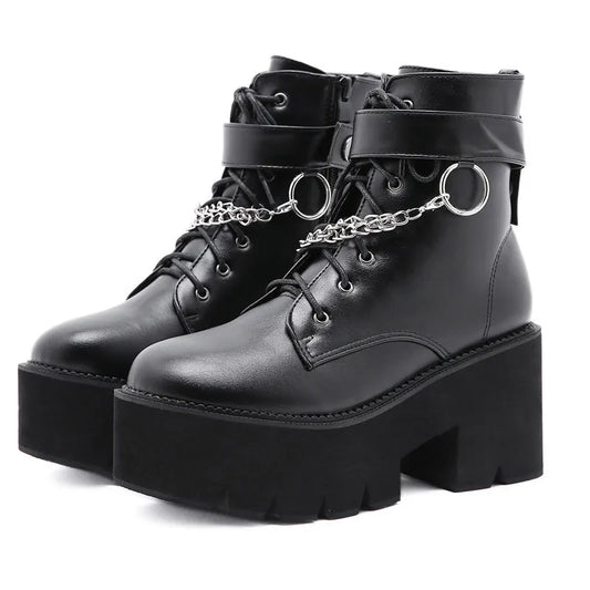 GOTHIC-SCHUHE AUS ÖKO-LEDER IN SCHWARZ MIT KETTE