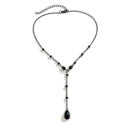 Collier avec motif goutte de sang