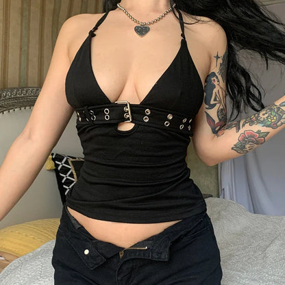 Schwarzes Punk-Top mit Gürtel unter der Brust