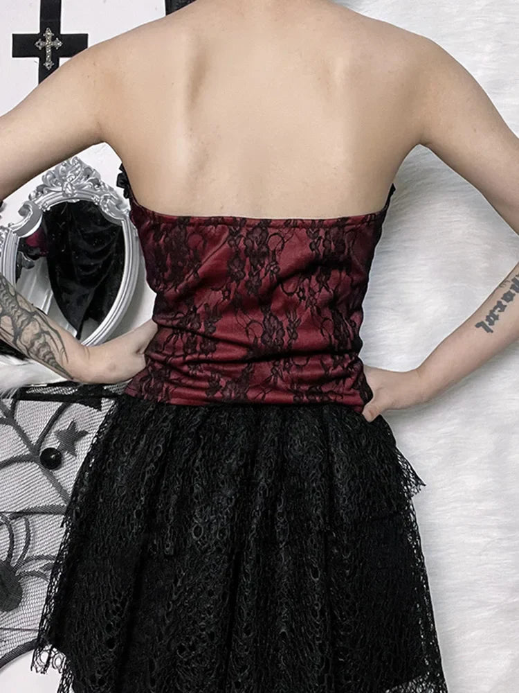 Corset gothique lacé