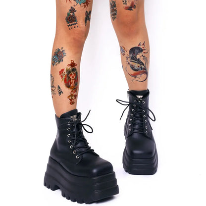 Gothic-Schuhe mit Dreifachkeil