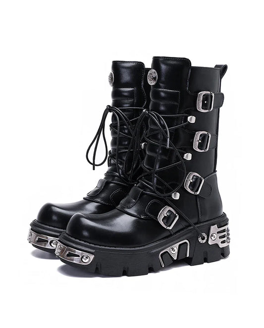 Herbstliche hohe Gothic-Stiefel