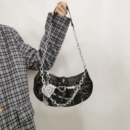 Plissierte Gothic-Handtasche – Schwarz