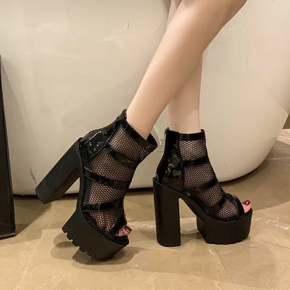 Gothic-Schuhe mit Mesh